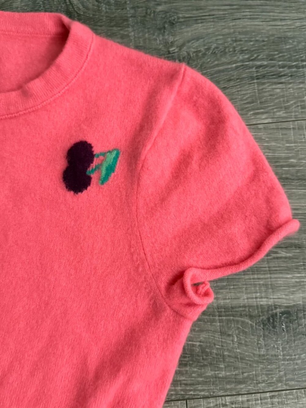 J. Crew Short Sleeve 100% Cashmere T-shirt Top Bright Pink Cherry Print Size L - Picture 3 of 6